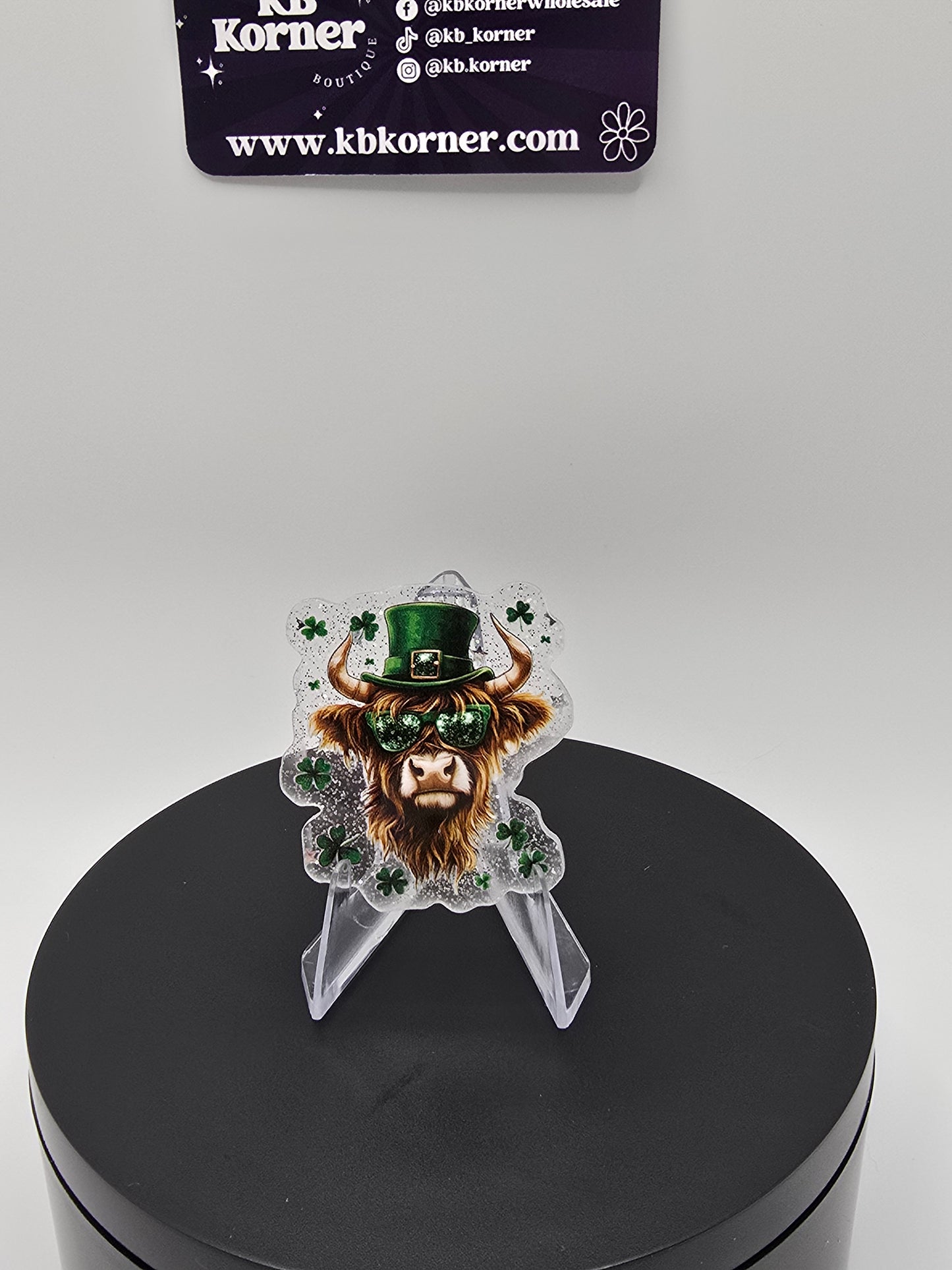 🍀 Acrylic Glitter Flatbacks- St. Patrick's Day Cow 🍀