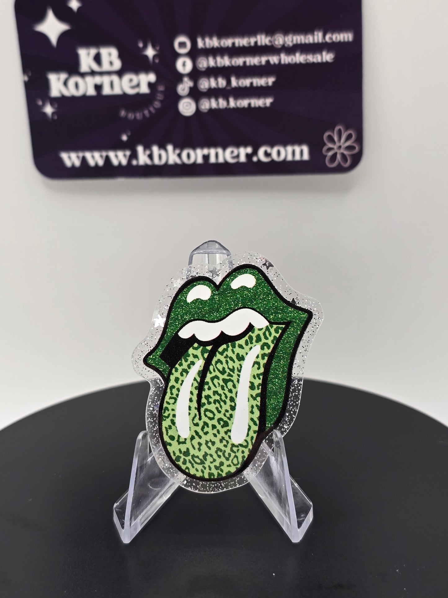 🍀 Acrylic Glitter Flatbacks- St. Patrick's Tongue 🍀